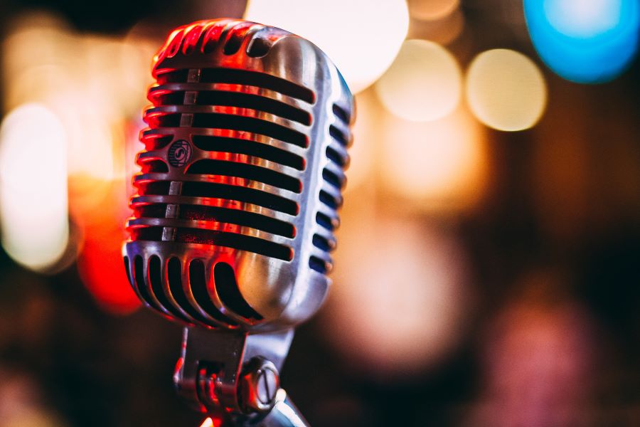 How Many Podcast Episodes Should You Launch With? 10 bokeh photo of a condenser mic