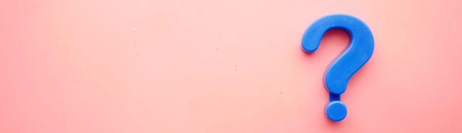 How Many Podcast Episodes Should You Launch With? 25 question mark in pink background