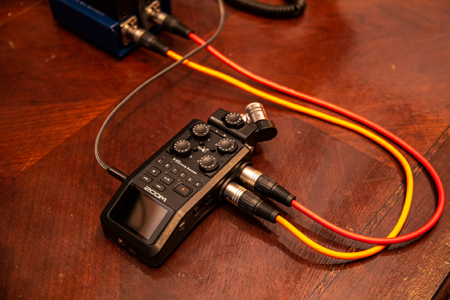 5 Best Podcast Recorders For Capturing High-Quality Audio 4 H6 Audio Recorder