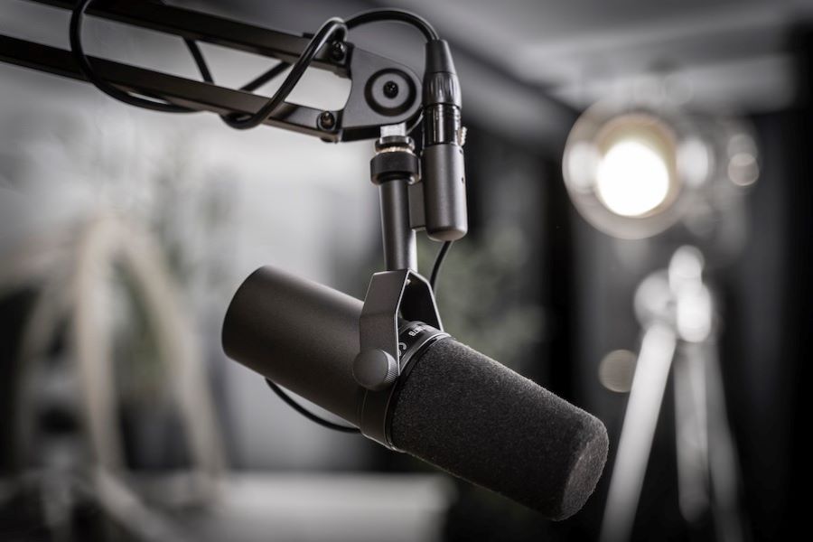 Why Is My Shure SM7B So Quiet? 1 why is my shure sm7b so quiet