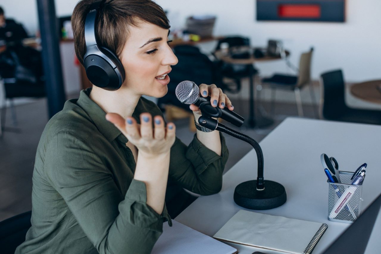 How To Start A Podcast Checklist For Aspiring Podcasters 7 How to start a podcast checklist: Ensure your podcast cover design is clear, simple, and easily recognizable, even at a small size.